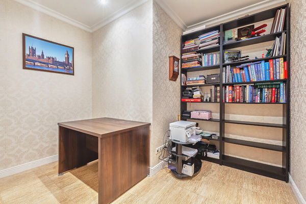 Продажа дорогой 3-х комнатной квартиры на Щёлковской - 109кв.м. - 24000000 рублей.